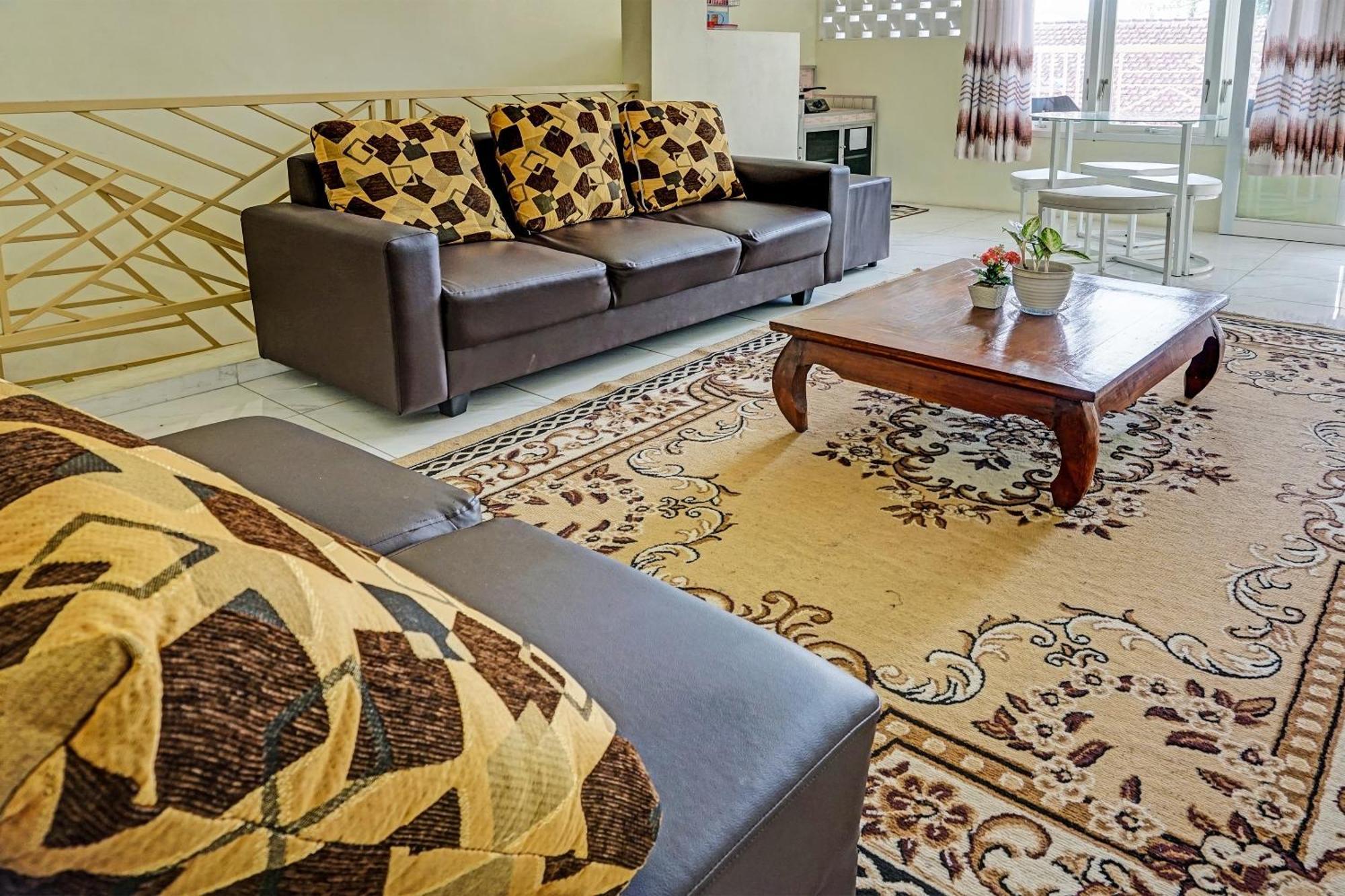 Dau Oyo 91707 Jannah Homestay Syariah מראה חיצוני תמונה