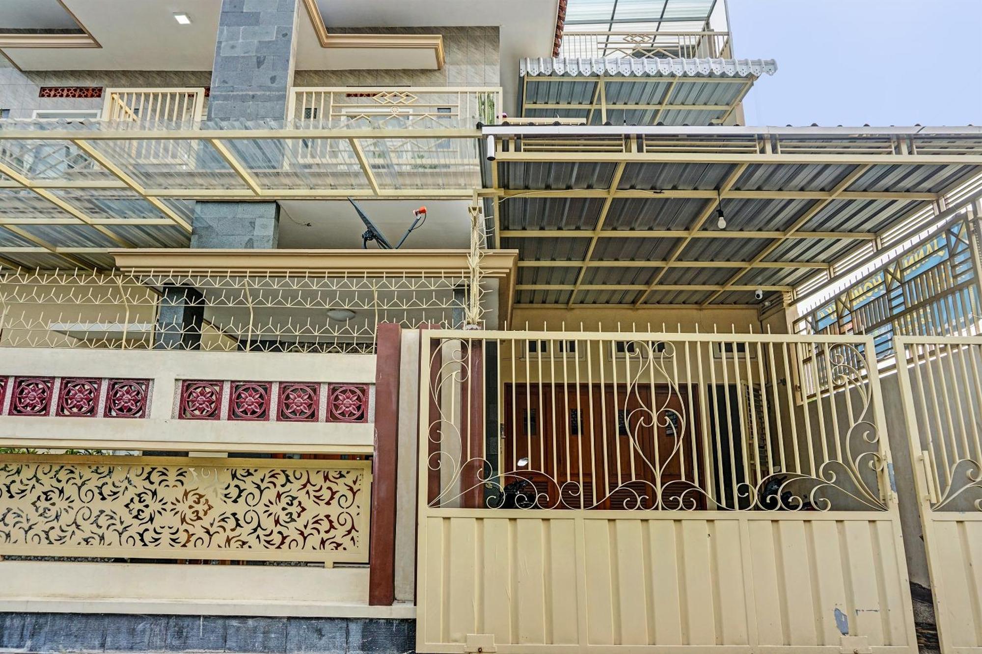 Dau Oyo 91707 Jannah Homestay Syariah מראה חיצוני תמונה