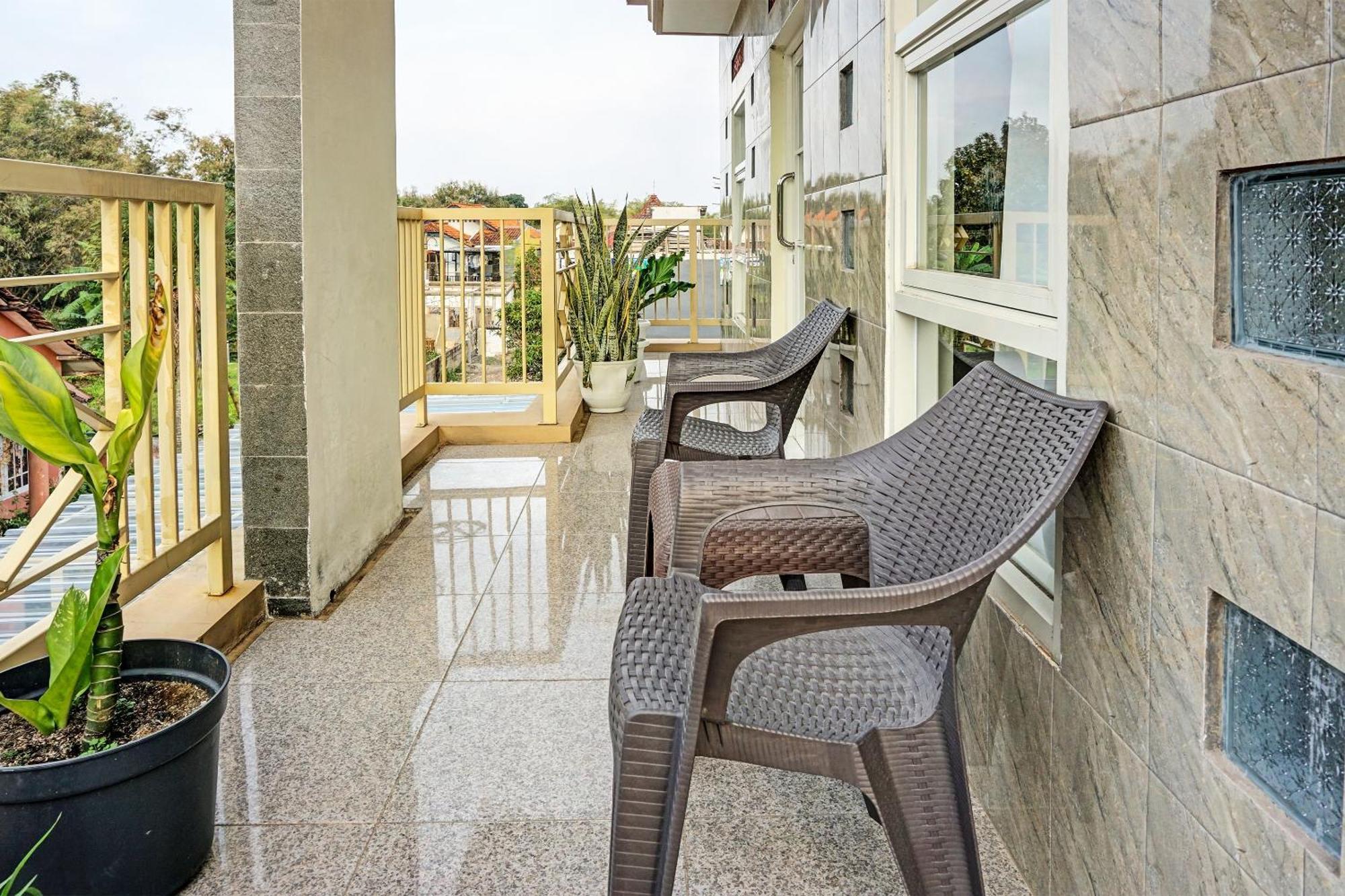 Dau Oyo 91707 Jannah Homestay Syariah מראה חיצוני תמונה